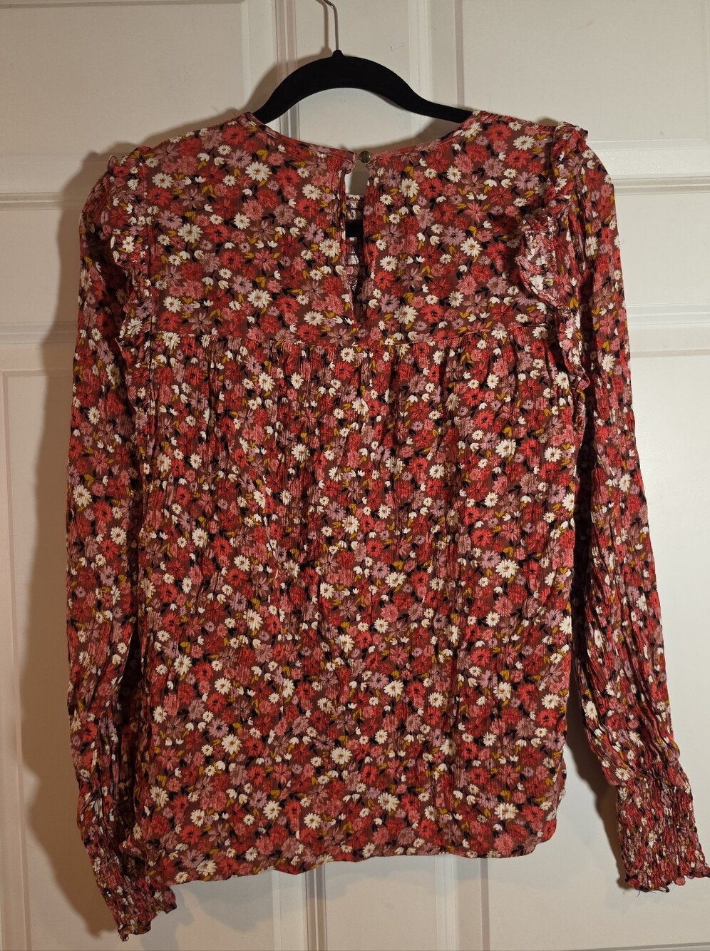 Knox Rose Smocked Long-Sleeve Blouse - Red And Pink Floral M - Picture 6 of 6